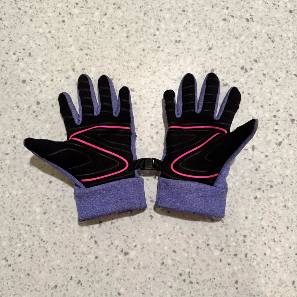 Head Purple Gloves with Pink Accents